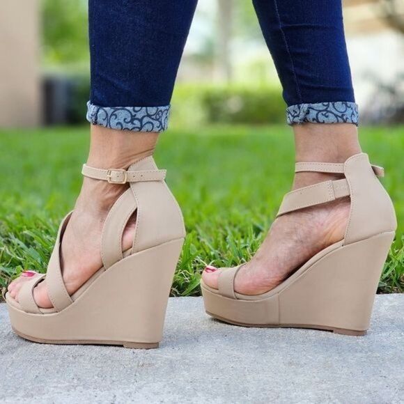Women's Wedge High Heel Platform Nude Color - Picture 3 of 5